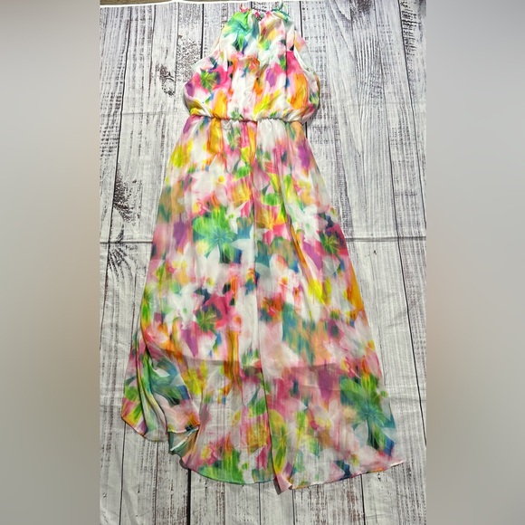 London Times Dresses & Skirts - London Times abstract floral maxi dress
